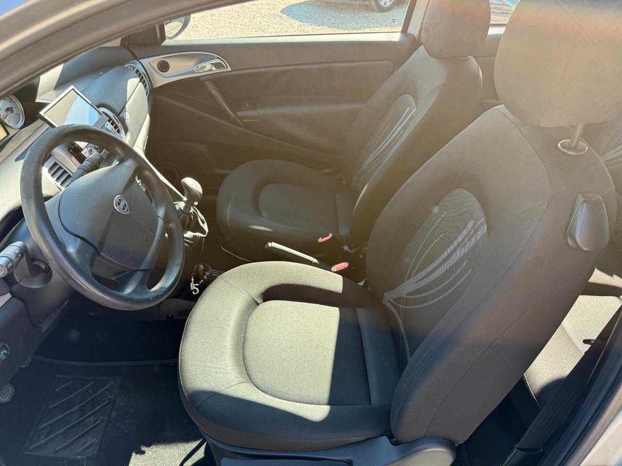 Lancia Ypsilon 1.4 77 CV Diva GPL