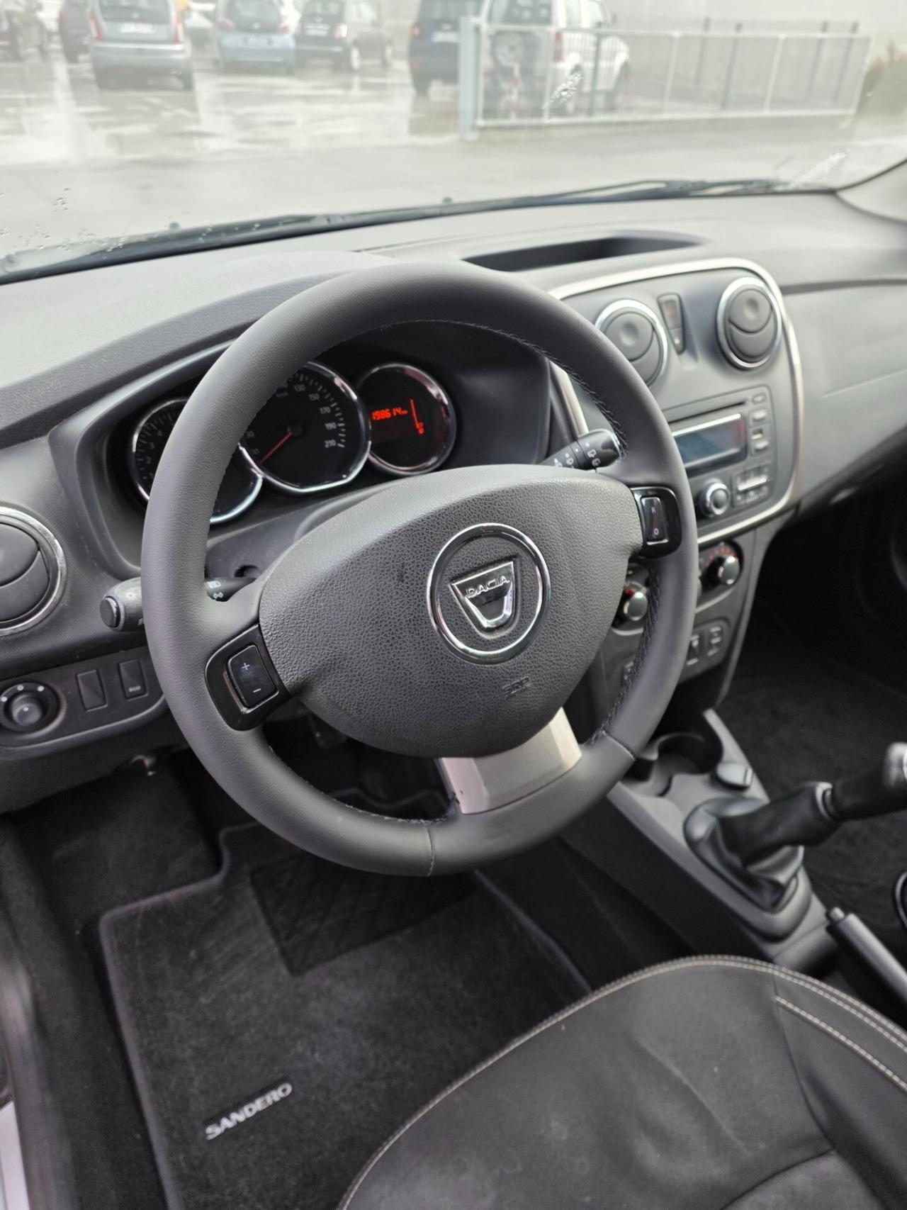 Dacia Sandero 1.5 dCi 8V 75CV Lauréate