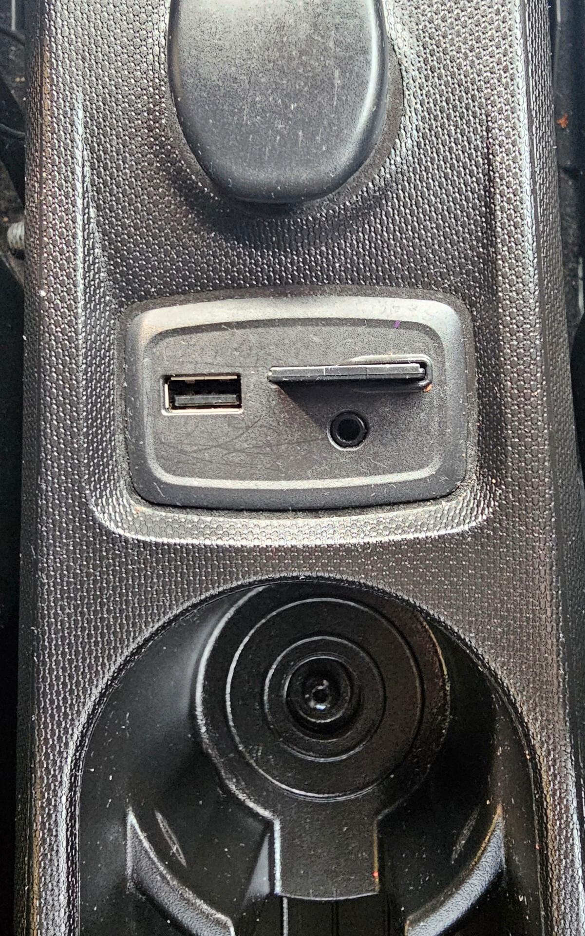 Renault Twingo SCe Lovely