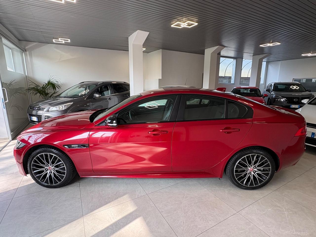 Jaguar XE 2.0 D 180 CV AWD aut. Landmark Edition