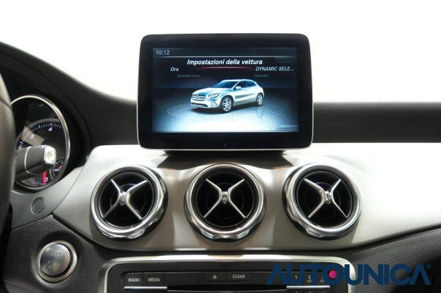 MERCEDES-BENZ GLA 220 D AUTOMATIC 4MATIC PREMIUM AMG TETTO PANORAMA