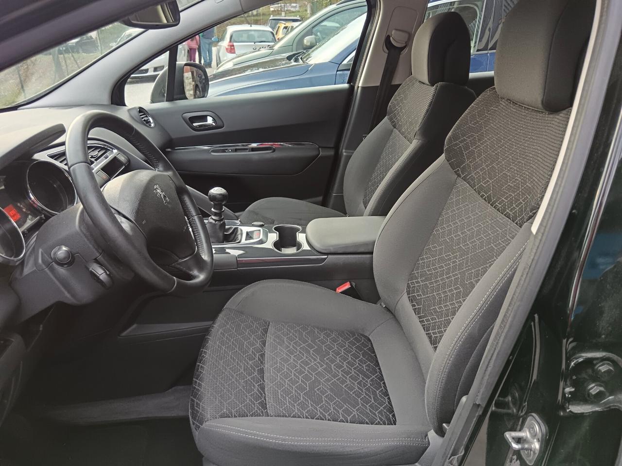 Peugeot 3008 1.6 HDi 115CV BUSINESS - 2014