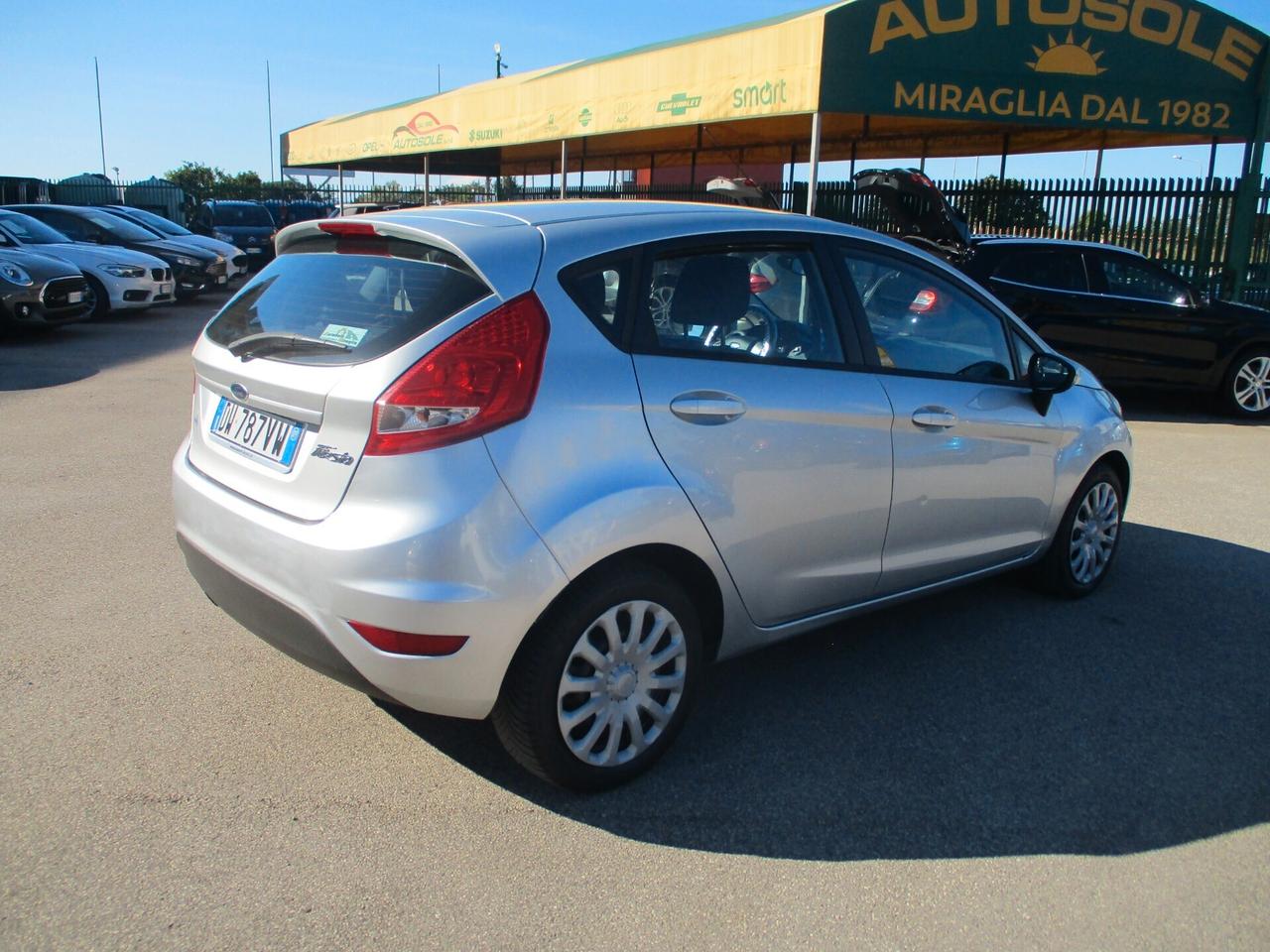 FORD FIESTA 1.4 16V GPL DI SERIE 102000 KM CERTIFICATI