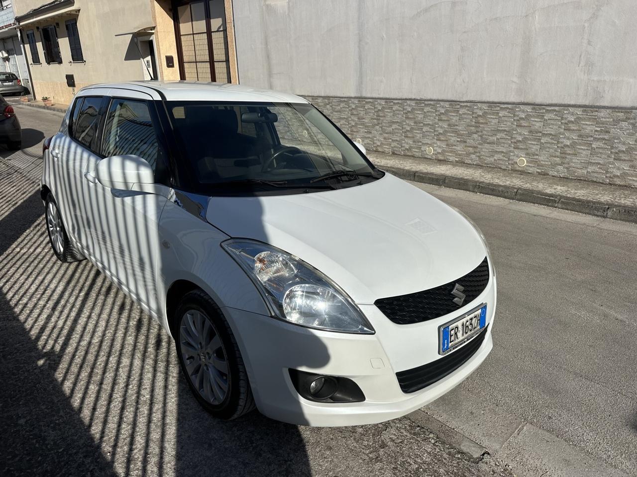 Suzuki Swift 1.2 Benzina 95 Cv Country