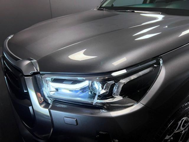 TOYOTA Hilux 2.4 D-4D A/T 4WD 4 porte Double Cab Executive