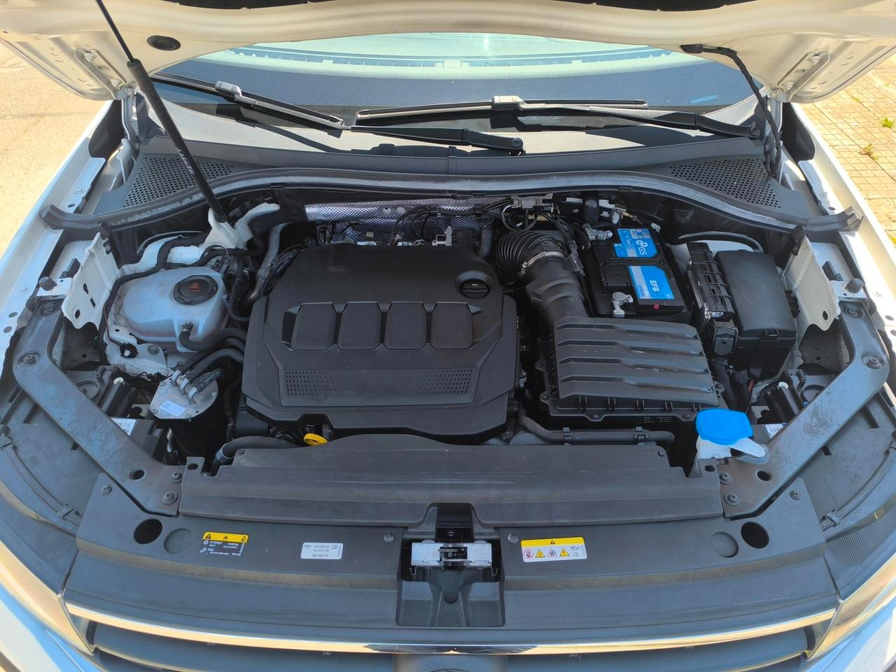 VOLKSWAGEN TIGUAN ELEGANZE 2.0 TDI 150cv 12/2021
