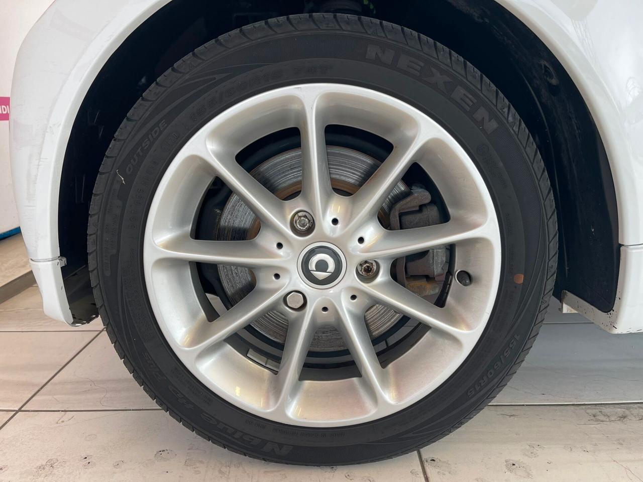 SMART fortwo 2ª serie fortwo 1000 52 kW MHD co...