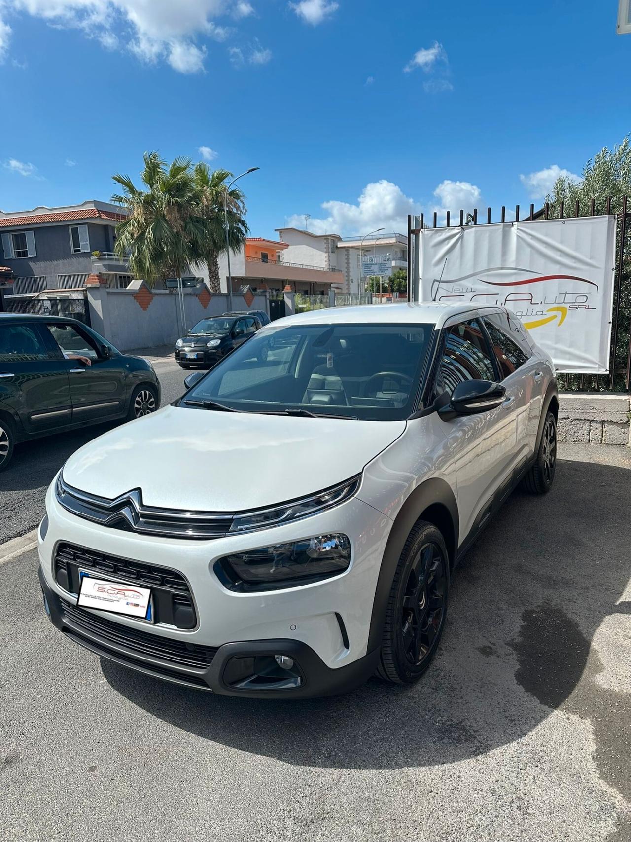 Citroen C4 Cactus BlueHDi 100 S&S Shine