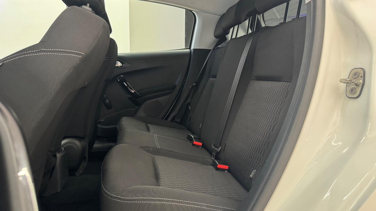 Peugeot 208 BlueHDi 75 5 porte Allure-2017