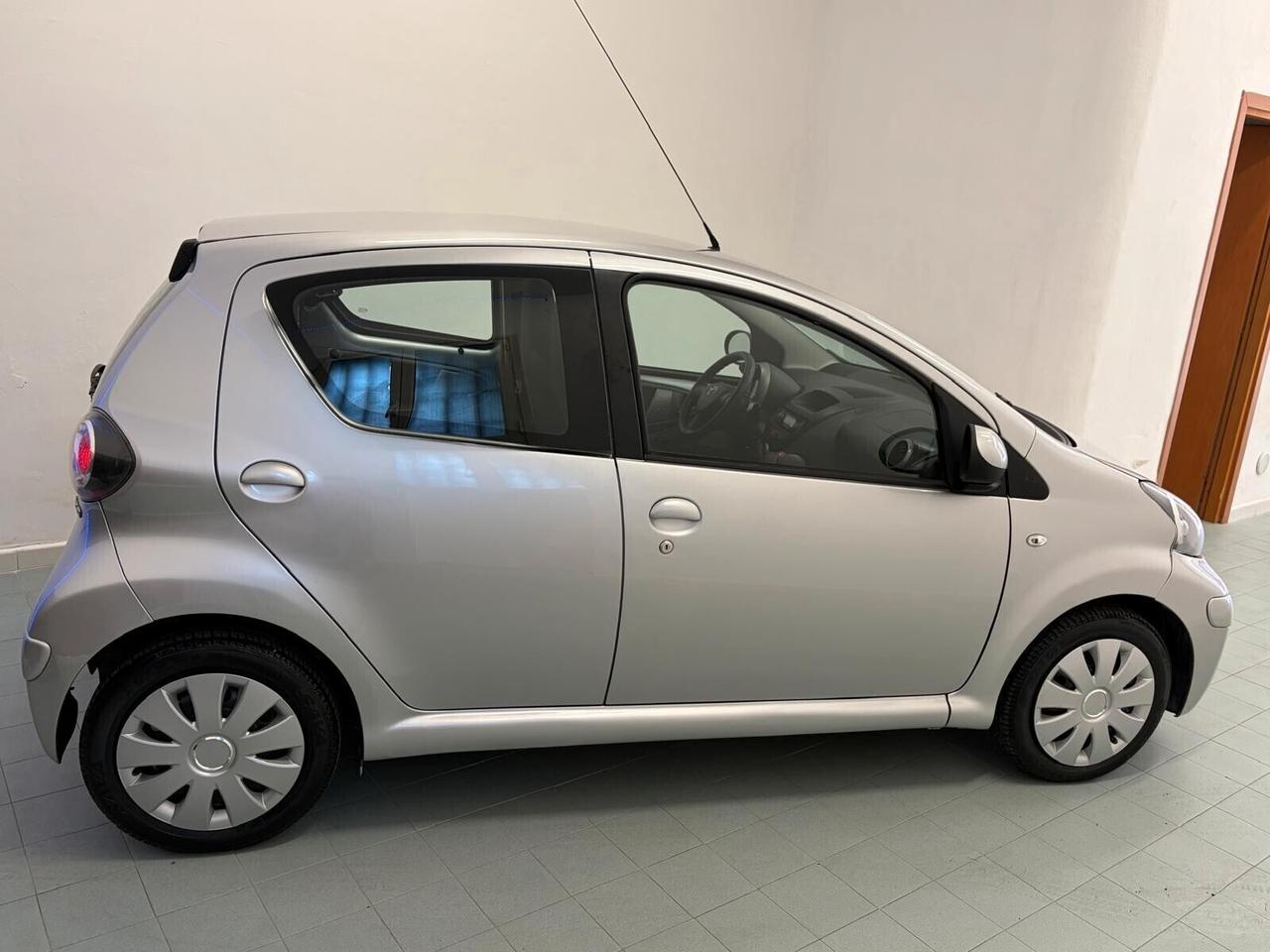 Toyota Aygo 1.0 COMPRESO PASSAGGIO&GARANZIA.