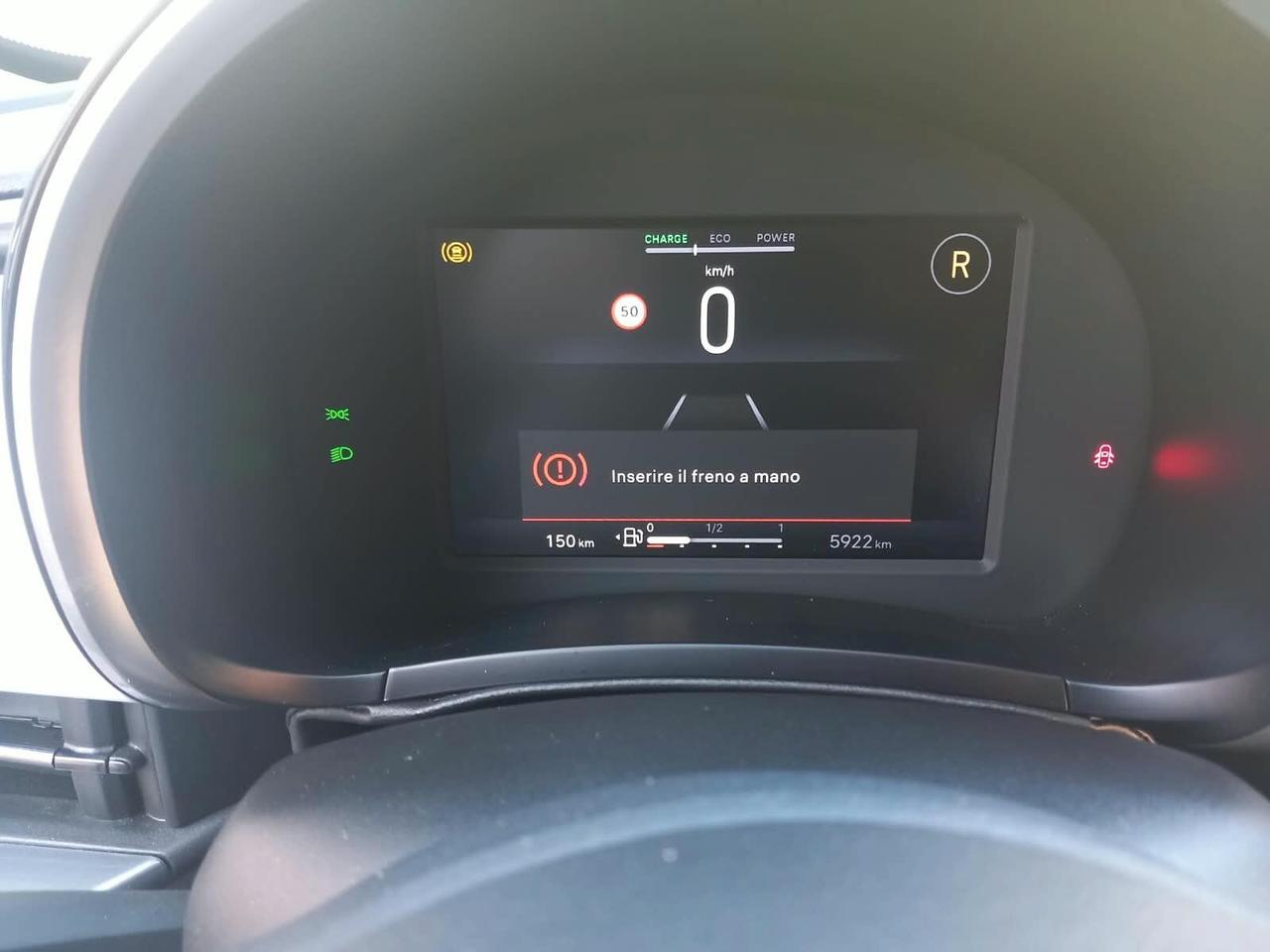 600 Hybrid 110 CV DCT MHEV La Prima II