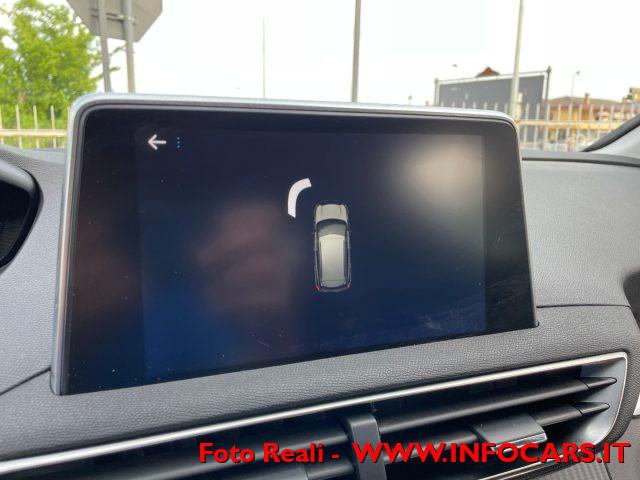 PEUGEOT 3008 BlueHDi 130 S&S EAT8 Business PROMO !!
