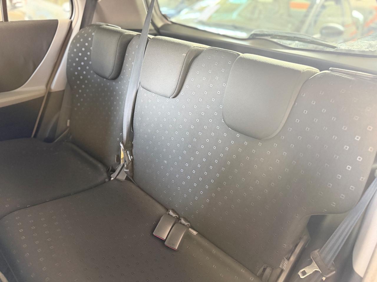 Toyota Yaris 1.0 5 porte Now NEOPATENTATI
