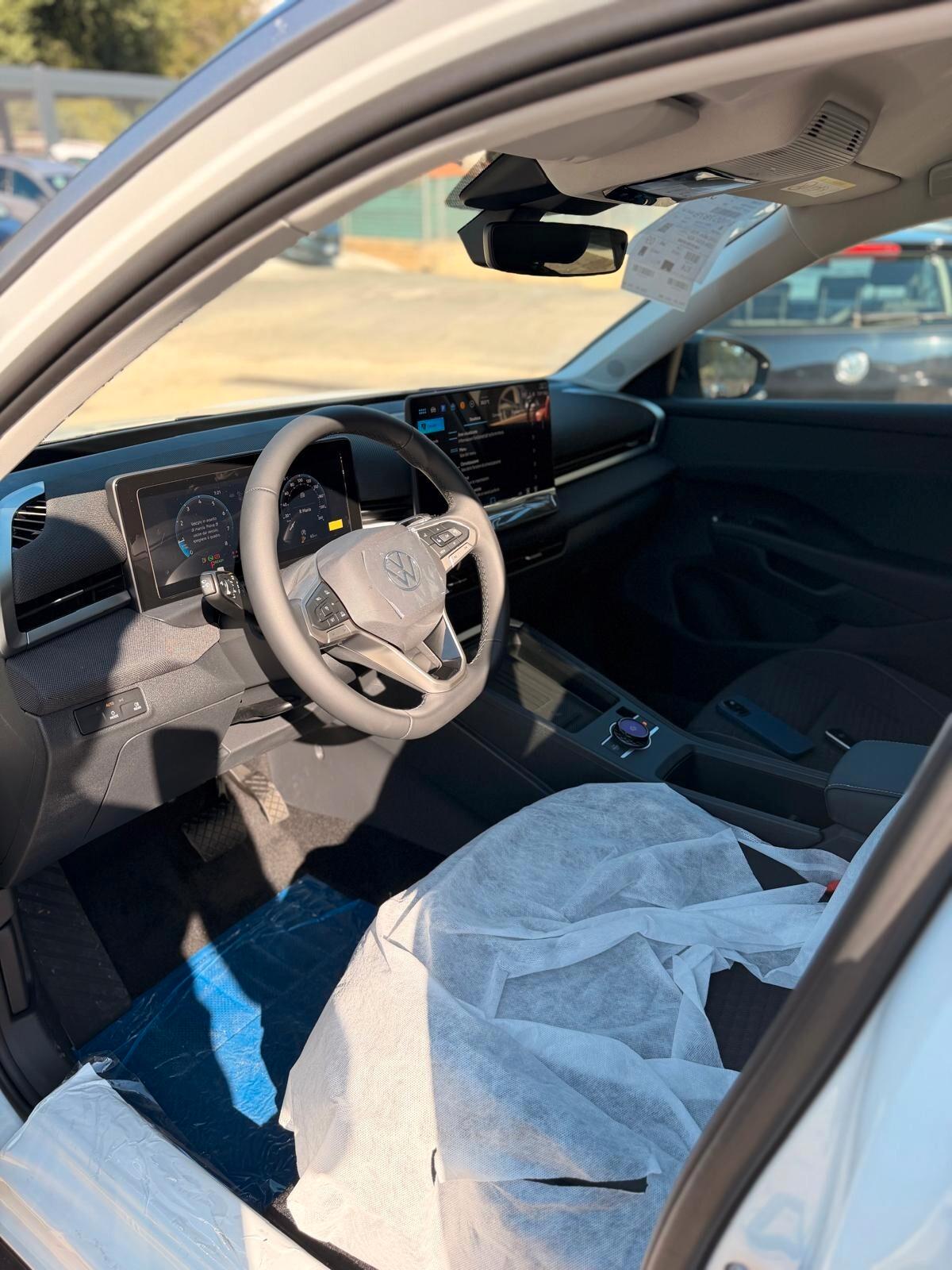 Volkswagen T-Roc 1.5 eTSI ACT DSG Life
