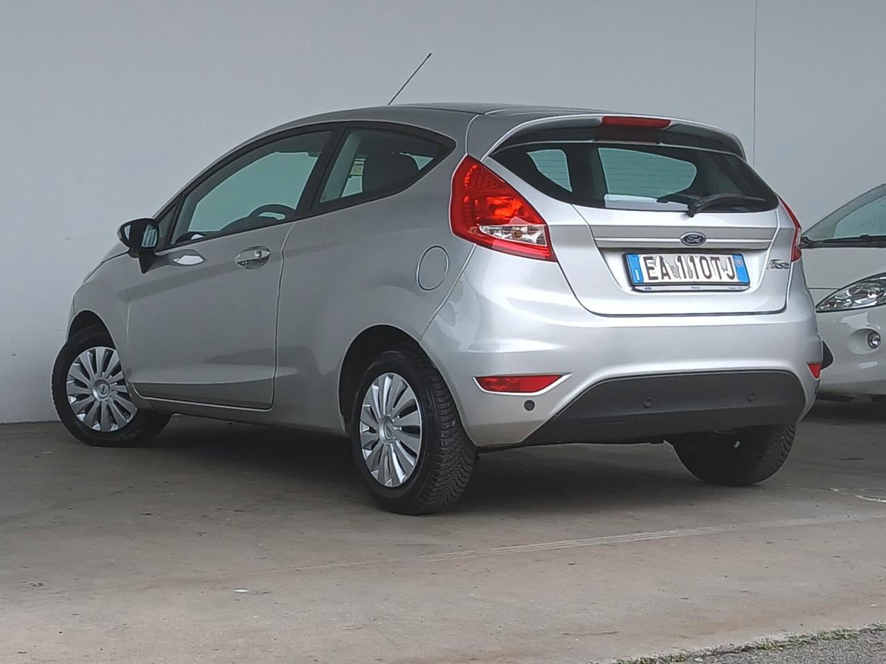 Ford Fiesta Titanium EURO 5 BENZINA