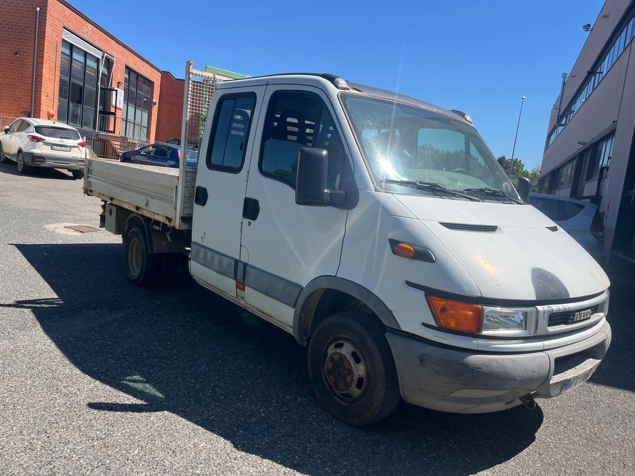 Iveco Daily RIBATABILE TRILATERALE 2001 266.000 KM