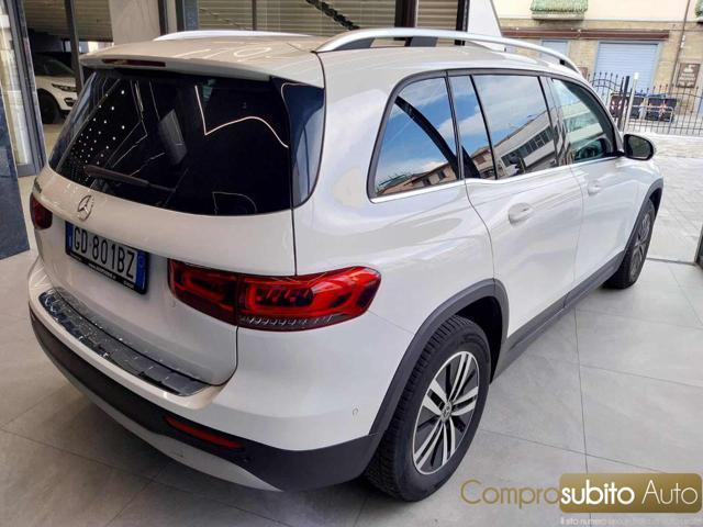 MERCEDES-BENZ GLB 180 D Automatic Premium