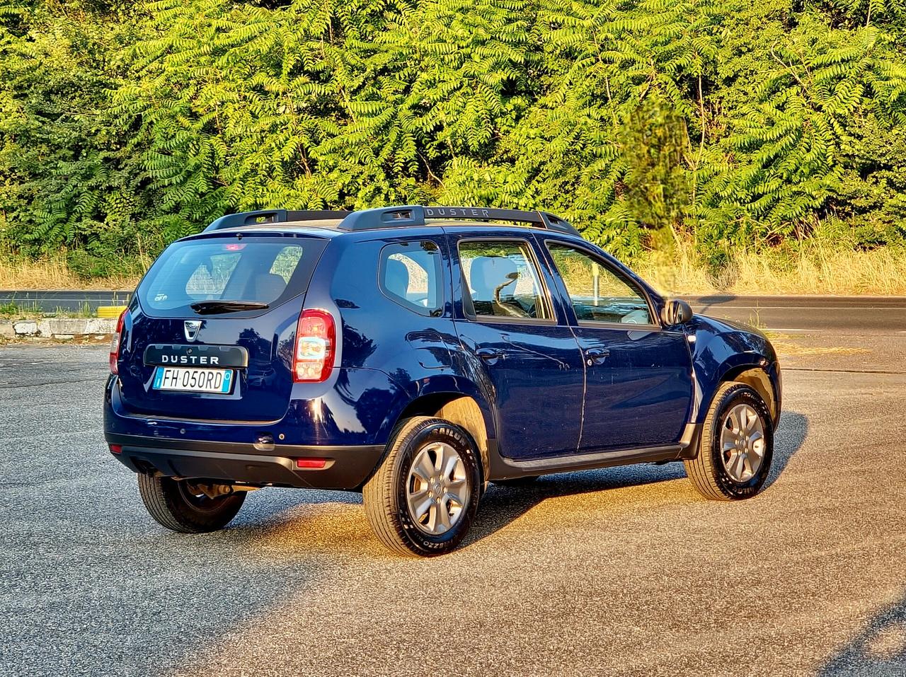 Dacia Duster 1.5 dCi 110CV Start&Stop 4x2 Serie Lim. Black Shadow 2017-E6B NEO