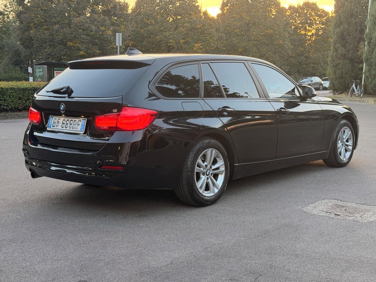 Bmw 316d Touring Sport automatico 2.0 116cv 2016 E6B
