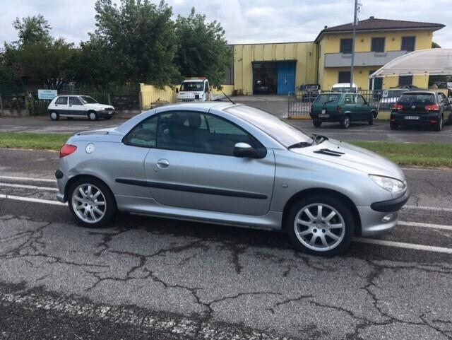 Peugeot 206 1.6 16V CC