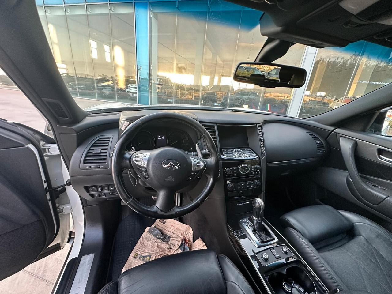 Infiniti QX70 3.0d V6 Premium offerta T-Stock prezzo imperdibile