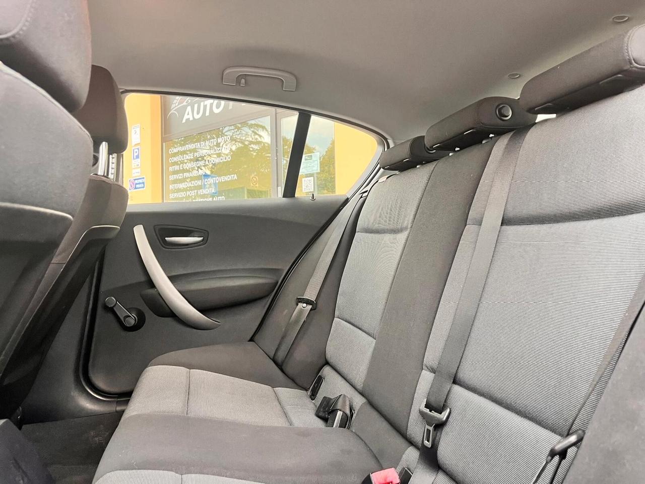 Bmw 116i 5p. Neopatentati