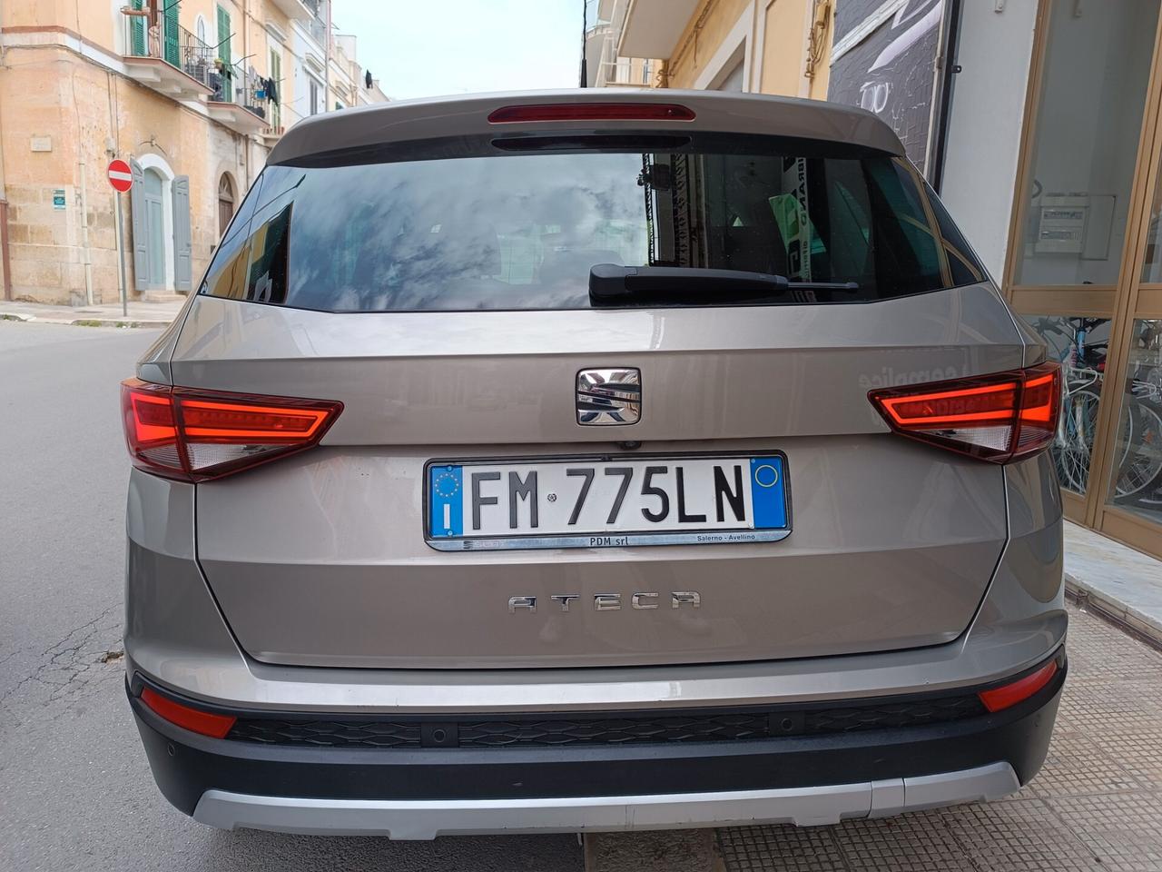 Seat Ateca 1.6 TDI 115 CV full optional navi camera