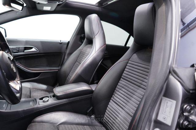 MERCEDES-BENZ CLA 220 d 4Matic Automatic Premium DarkNight #PerOPERATORI