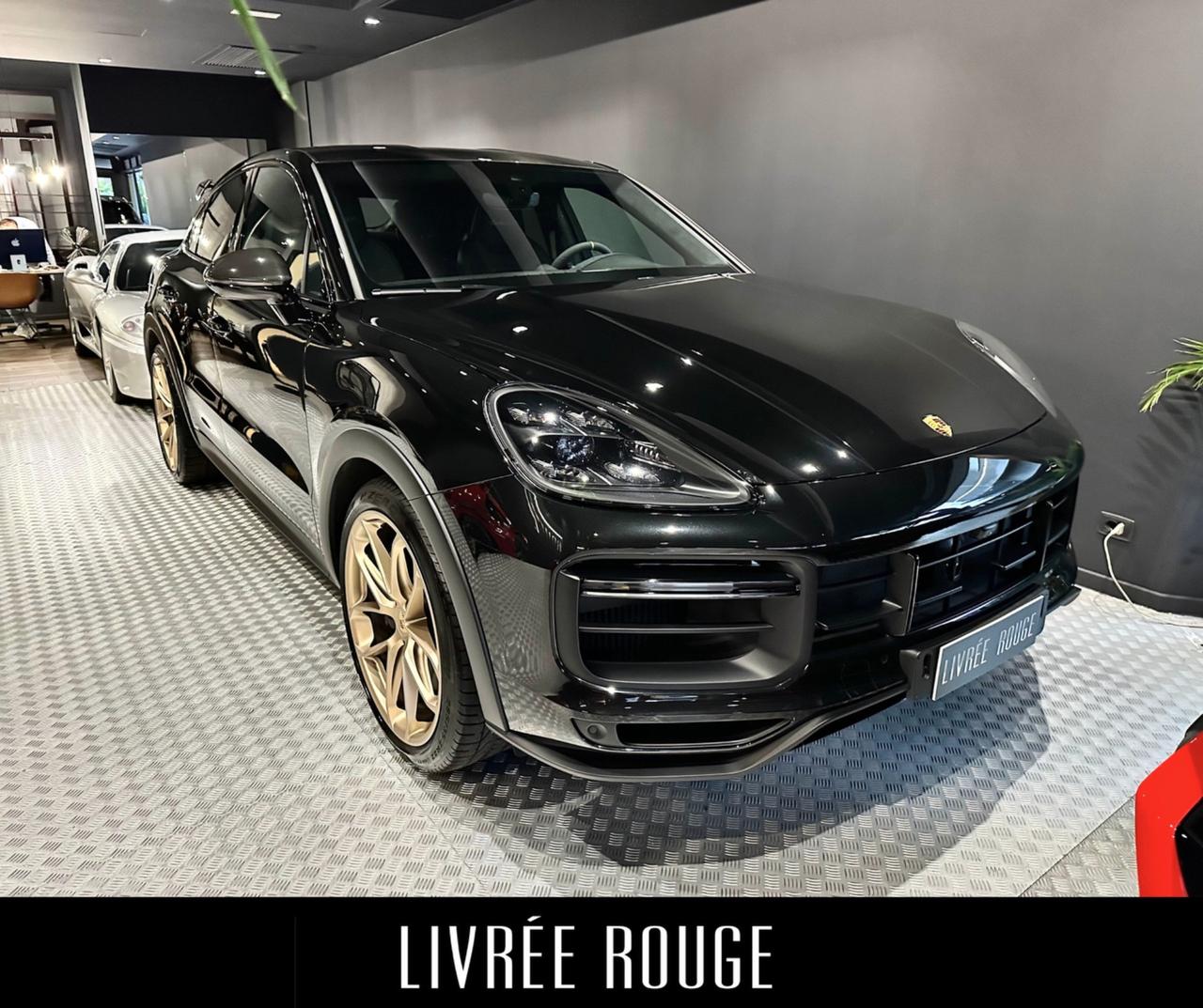 Porsche Cayenne Coupé 4.0 Turbo GT 640CV
