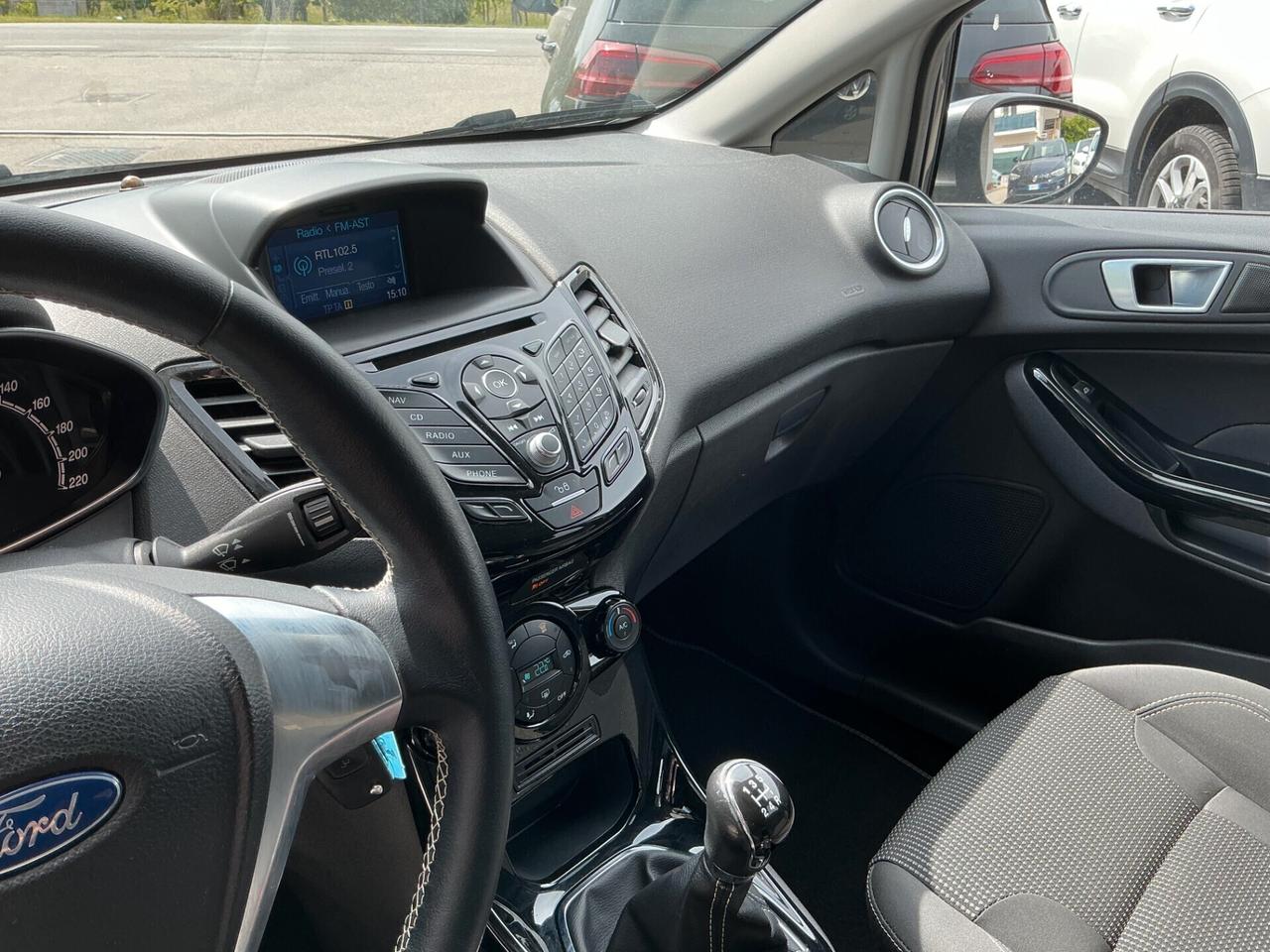 Ford Fiesta 1.4 GPL Neopatentati