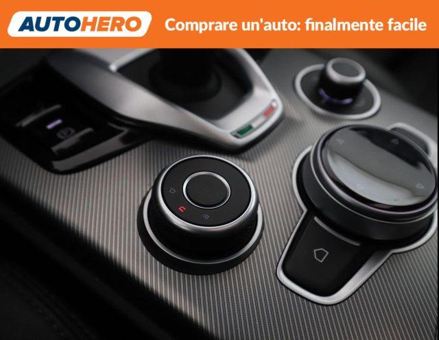 ALFA ROMEO Stelvio 2.0 Turbo 280 CV AT8 Q4 Veloce