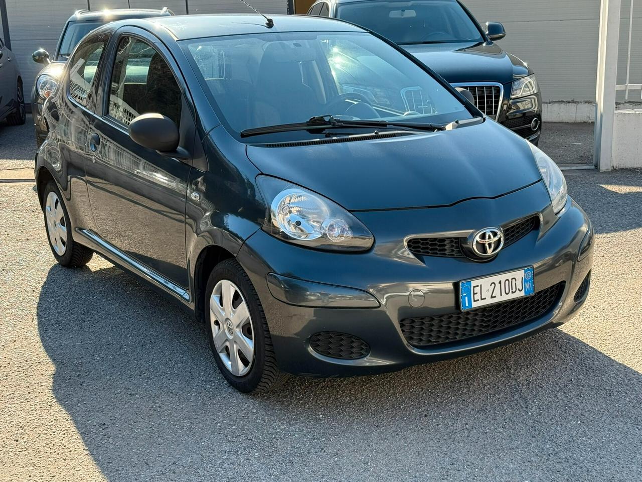 Toyota Aygo 1.0 12V VVT-i 3 porte Lounge