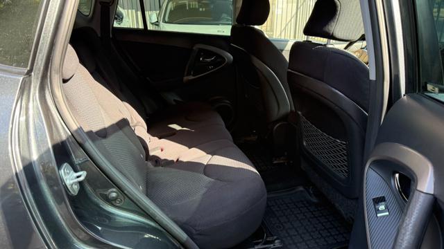 TOYOTA RAV 4 RAV4 2.2 D-4D 136CV DPF Sol*C.L.17*BI-XENO*CARPLAY