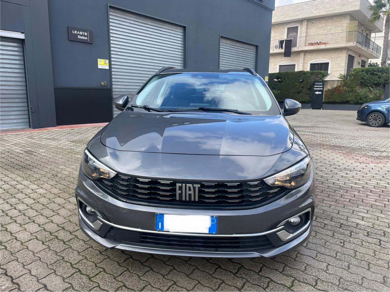 Fiat Tipo 70000km Pari al nuovo SW 2022-navigatore-frenata assistita