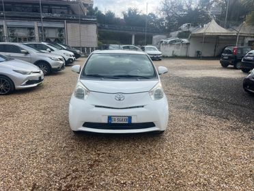 Toyota iQ 1.0 Multidrive