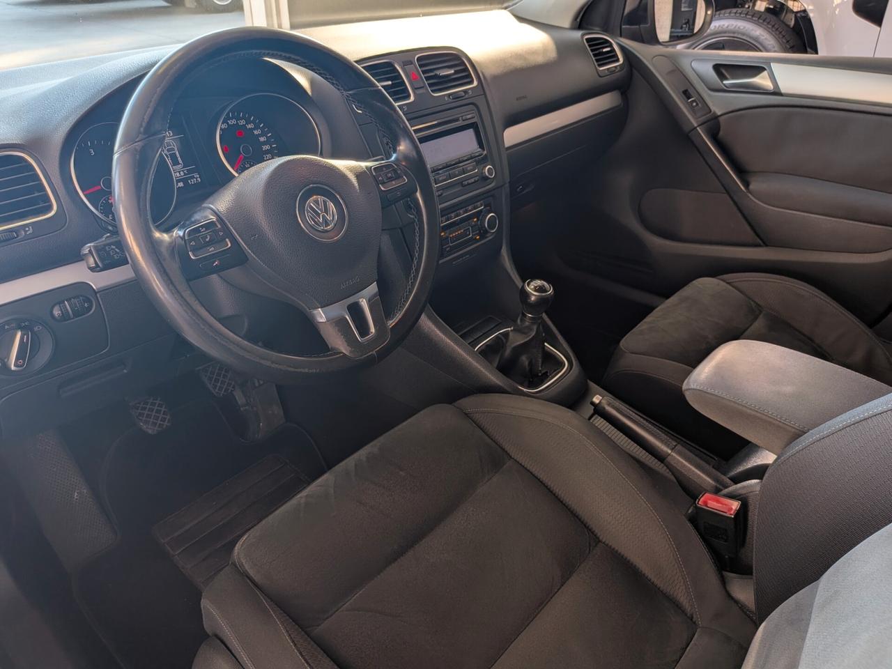 VOLKSWAGEN GOLF 2.0 TDI COMFORTLINE