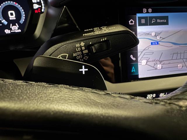 AUDI A3 SPB 30 g-tron S tronic Business