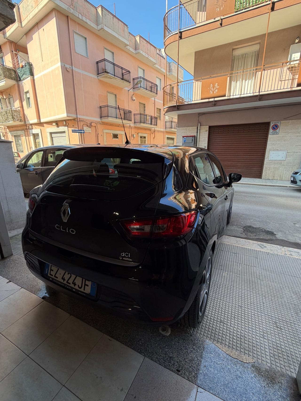 Renault Clio 1.5 dCi 8V 75CV 5 porte COSTUME NATIONAL