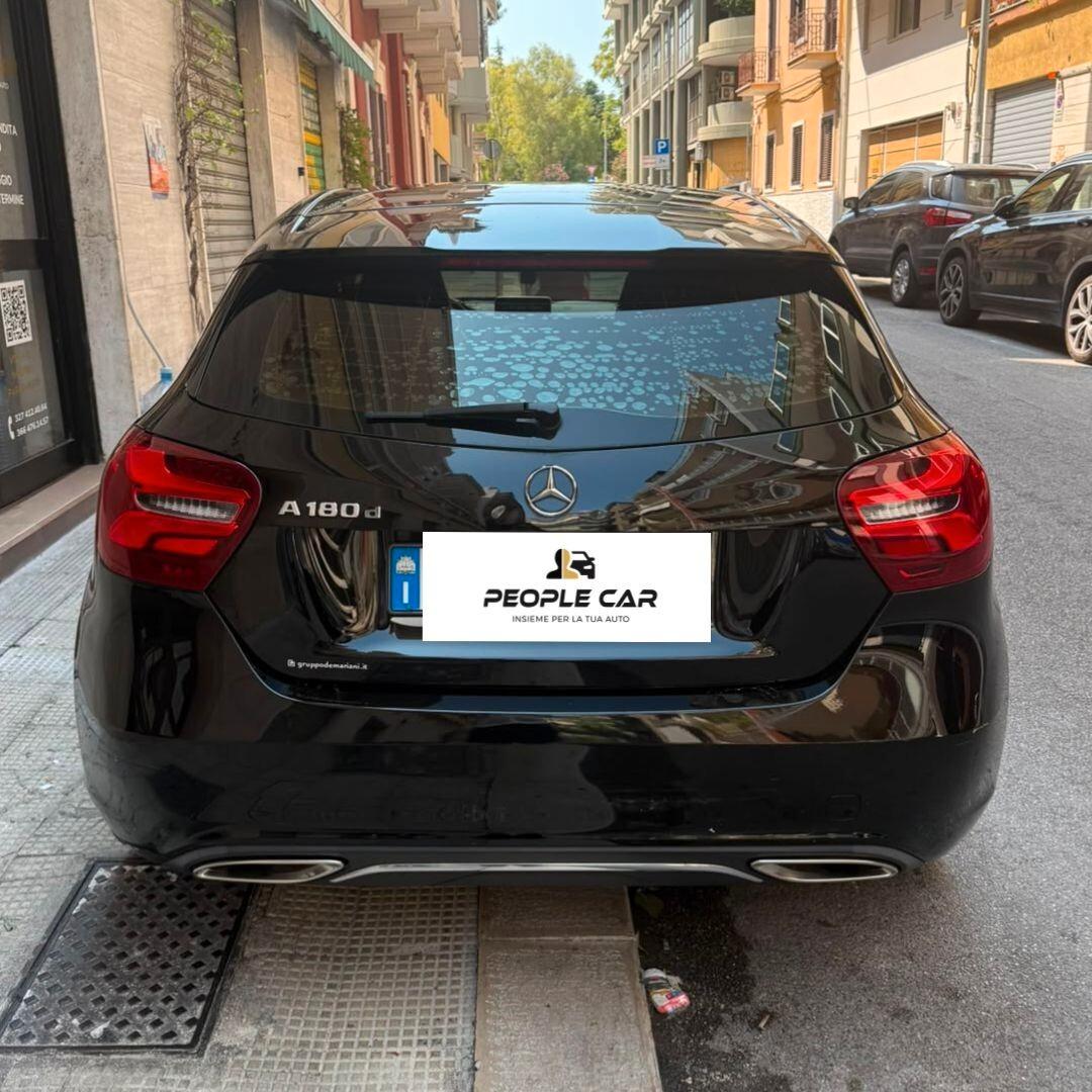 Mercedes A 180d Aut - 109 CV