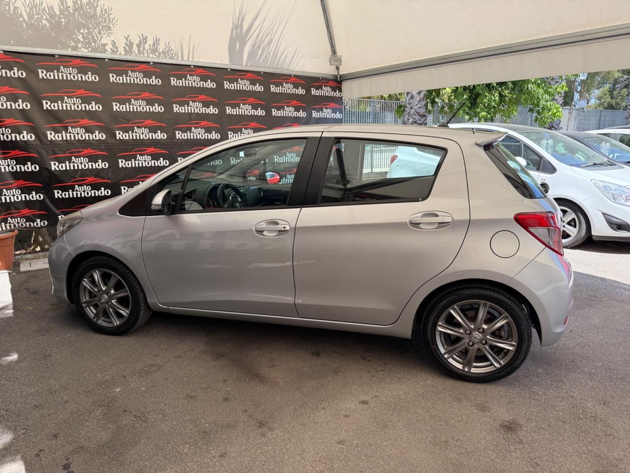 Toyota Yaris 1.3 5 porte