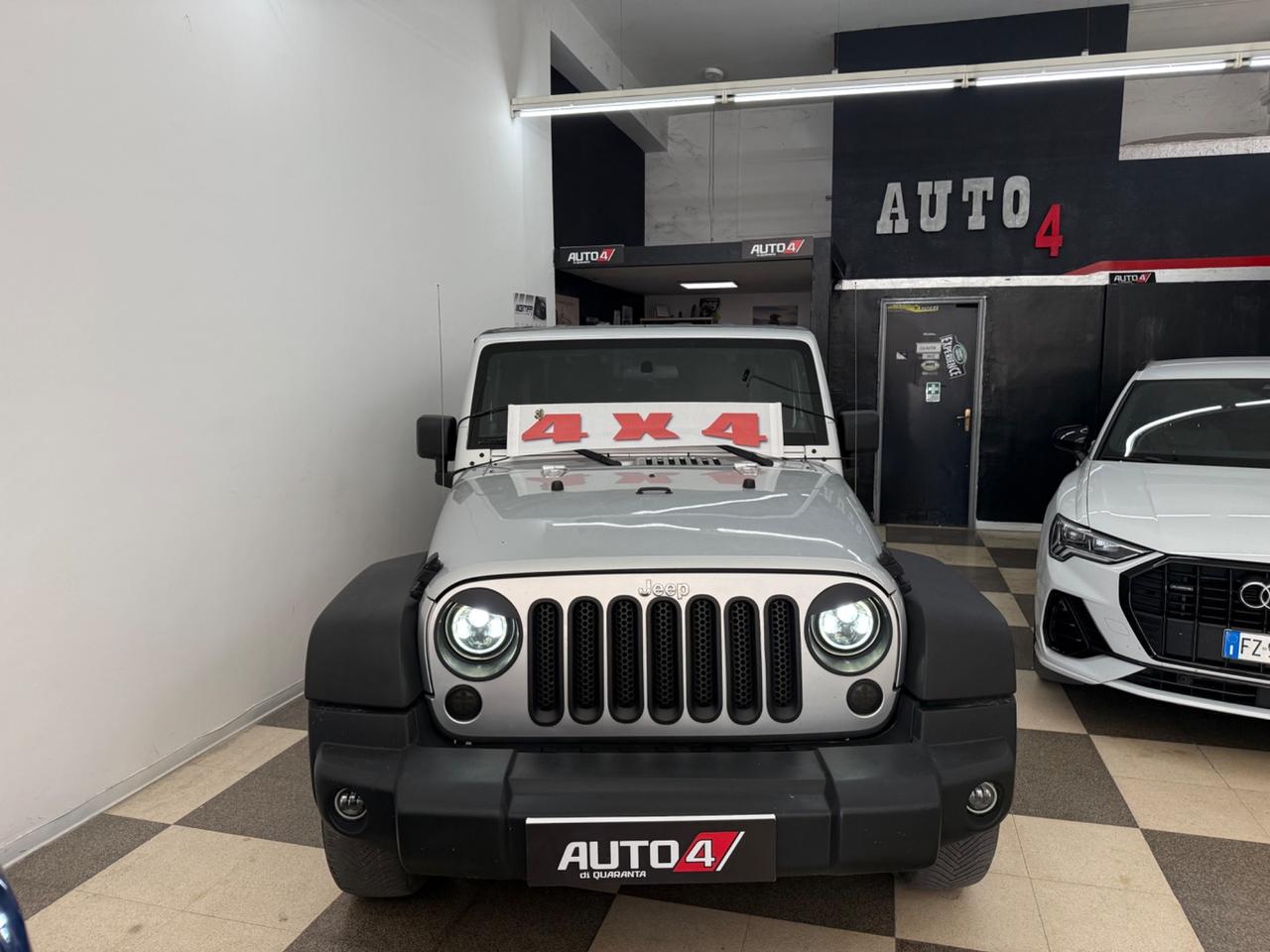 Jeep Wrangler Unlimited 2.8 CRD DPF full optional