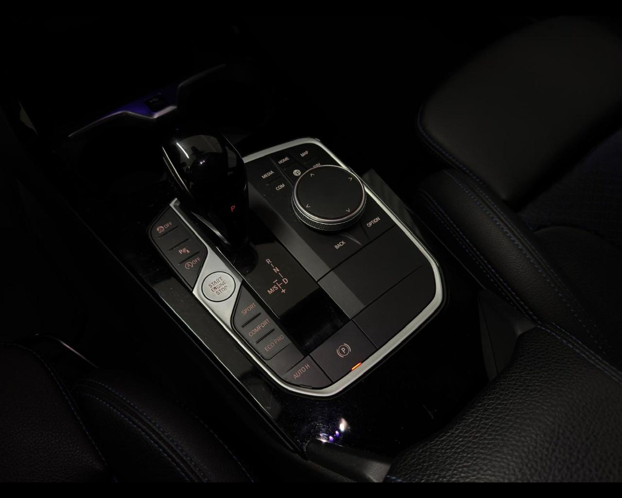 BMW Serie 1 (F40) - 116d 5p. Msport