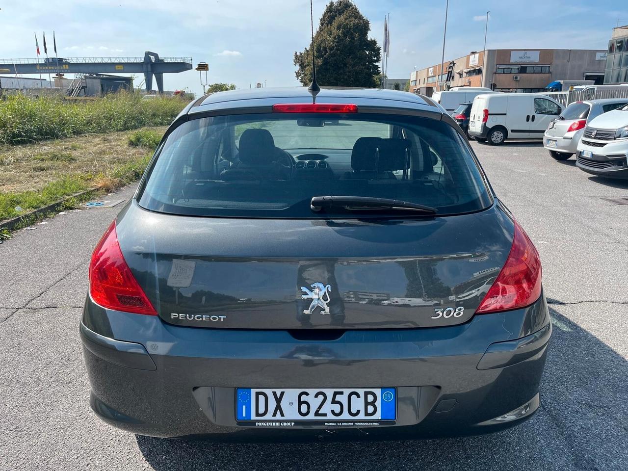 Peugeot 308 1.6 HDi 90CV 5p. Tecno