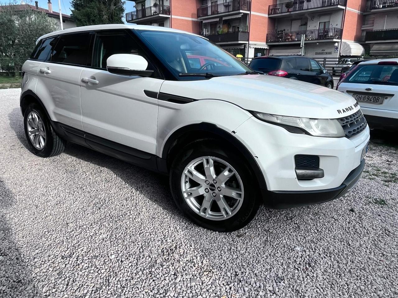 Land Rover Range Evoque 2.2 TD4 5p. Prestige