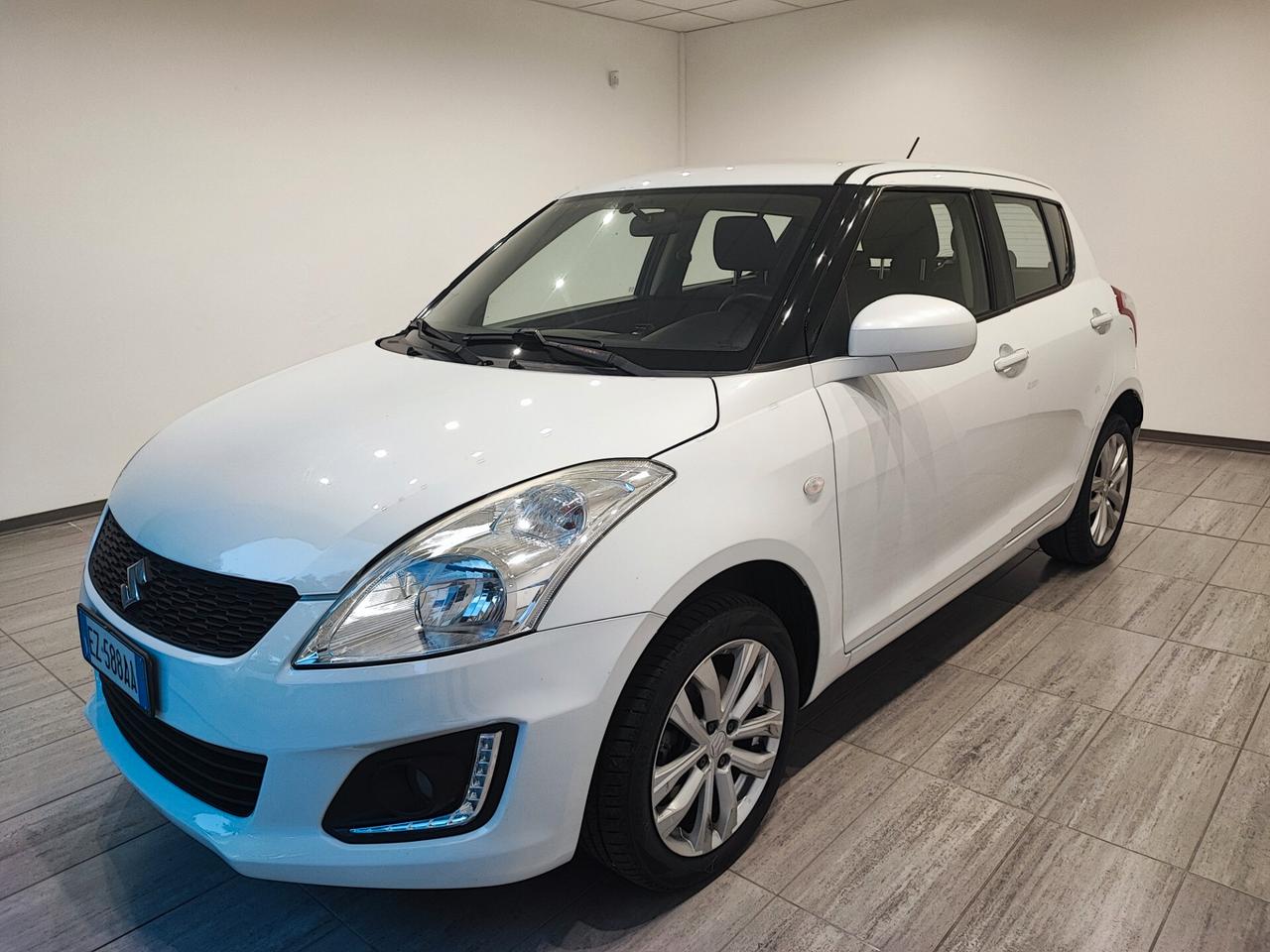 Suzuki Swift 1.2 VVT 4WD 5 porte B-Cool Bi-Color