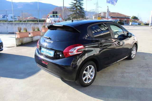 Peugeot 208 5p 1.4 e-hdi 8v Active EAT6