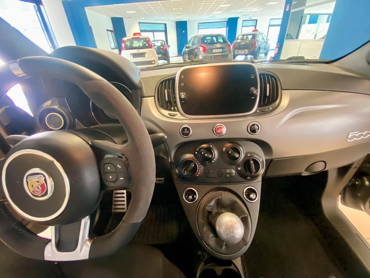 Abarth 595 1.4 Turbo T-Jet 165 CV Turismo