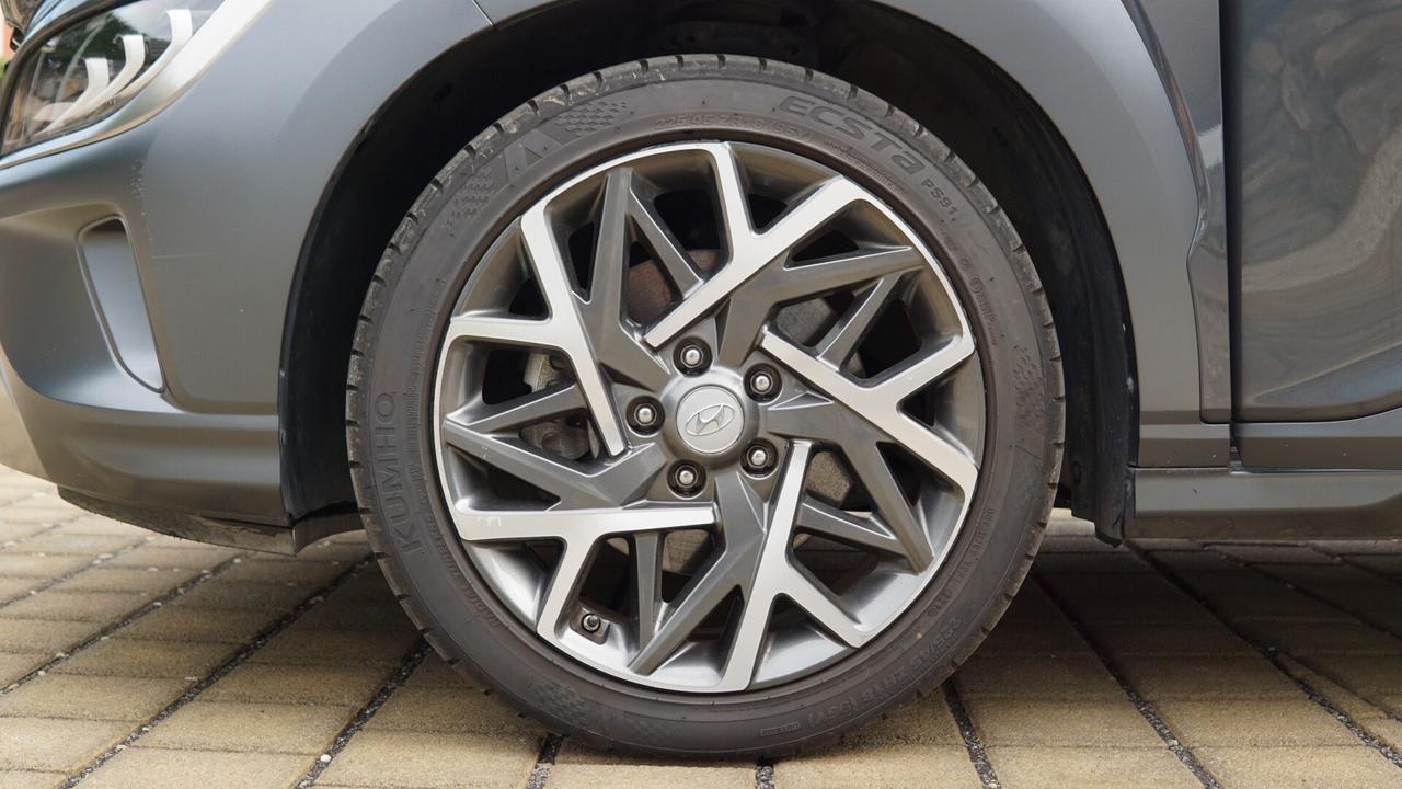 Hyundai Kona HEV 1.6 DCT XLine