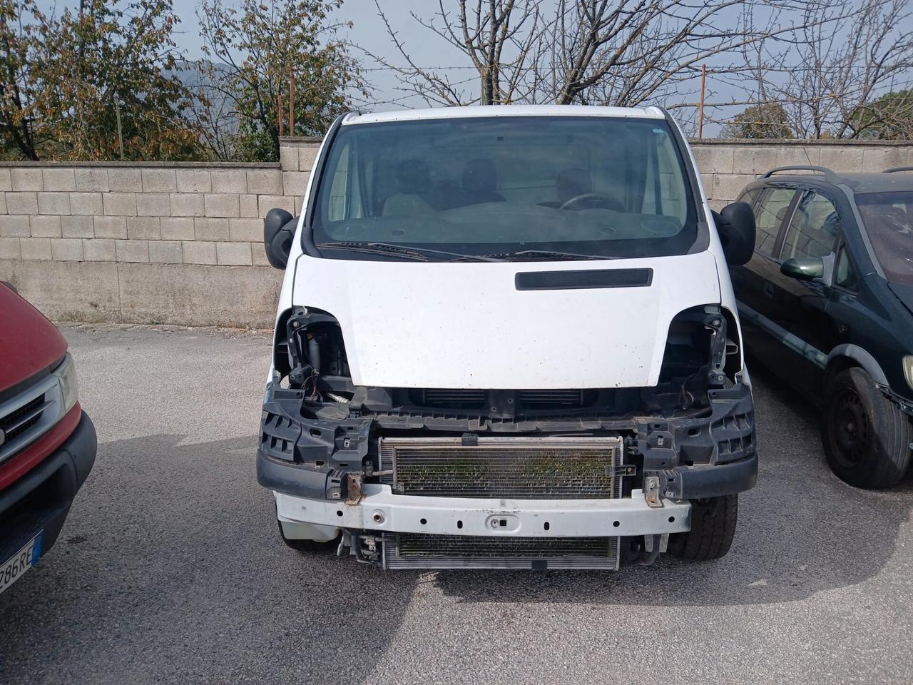 Renault Trafic 2.0 Tdi 115cv anno 2011