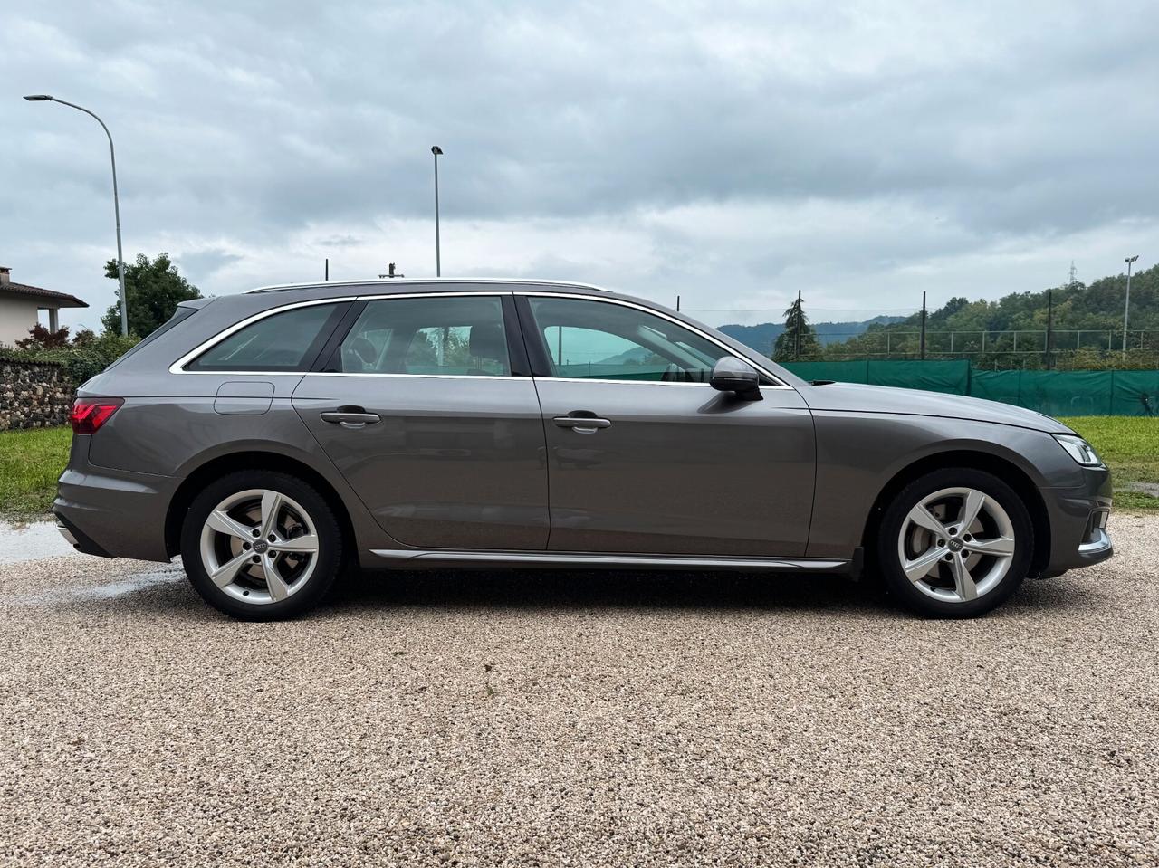 Audi A4 40 TDI Business Advanced Quattro | GANCIO TRAINO